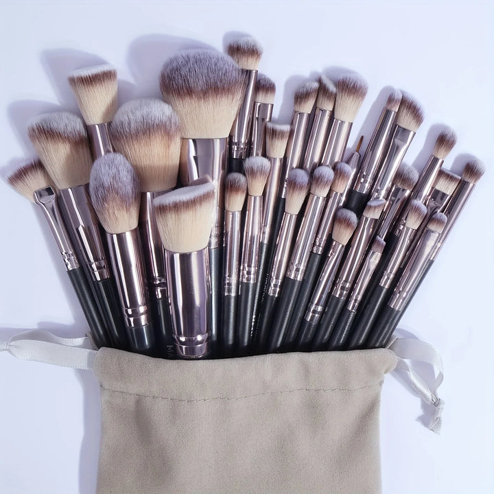 MAANGE 30 - Piece Professional Makeup Brush Set – Complete Kit for Flawless Application