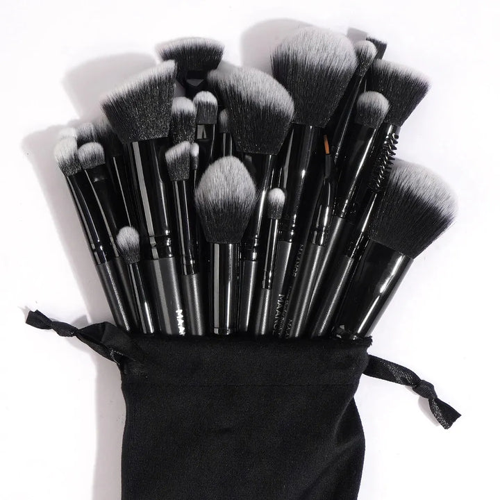MAANGE 30 - Piece Professional Makeup Brush Set – Complete Kit for Flawless Application