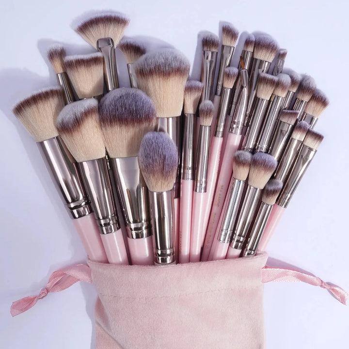 MAANGE 30 - Piece Professional Makeup Brush Set – Complete Kit for Flawless Application