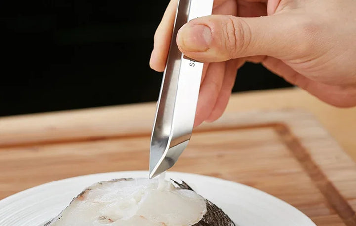 Professional Stainless Steel Fish Scaler – Clean, Safe & Effortless Descaling