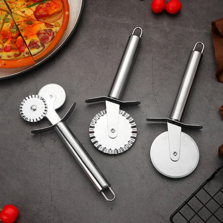 Professional Stainless Steel Pizza Cutter Wheel – Effortless Slicing for Pizza, Dough & More